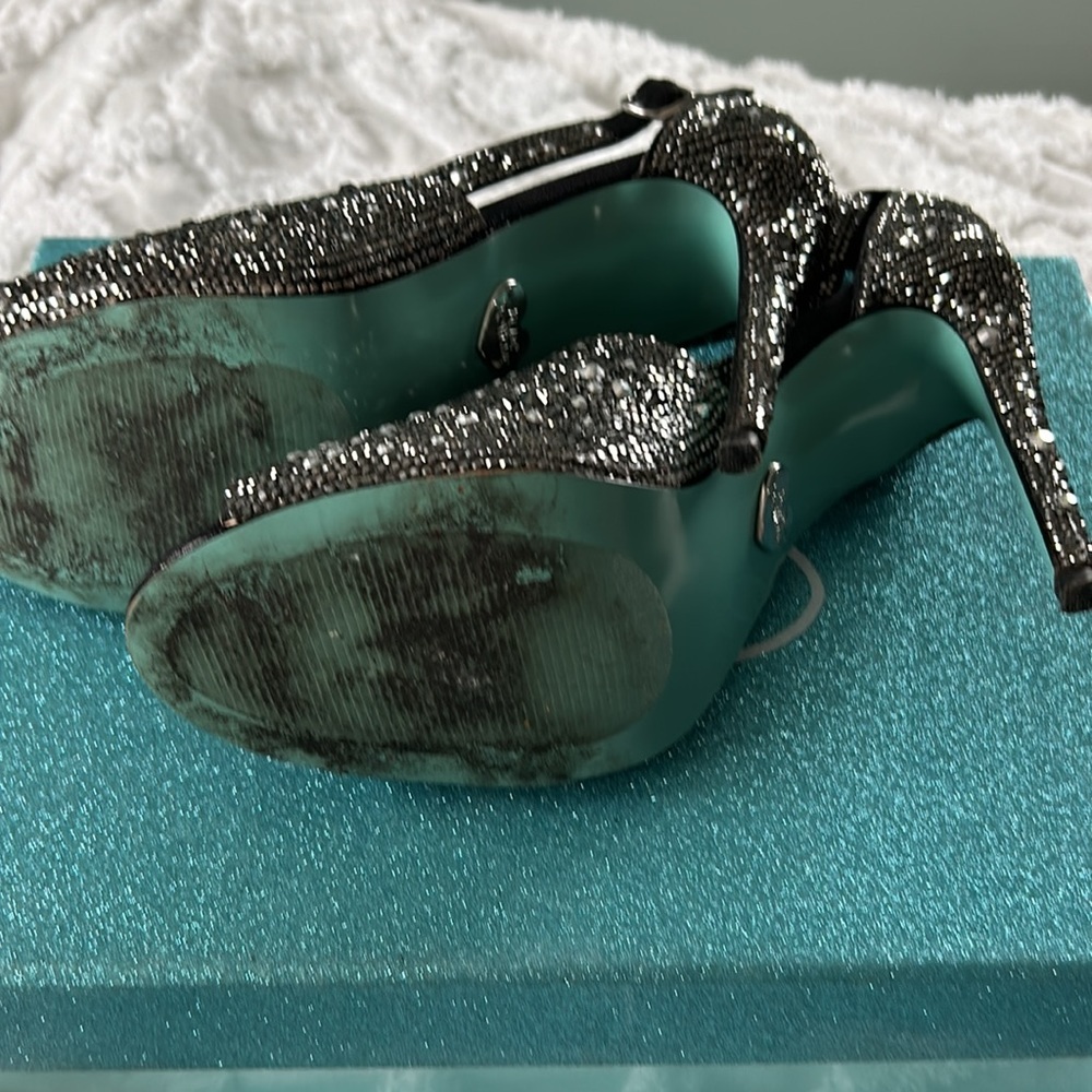 Betsy Johnson Crystal Peep Toes sz8 - Picture 4 of 6